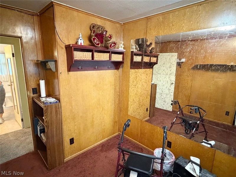 1939 Midway Avenue NE, Canton, OH 44705 Photo 18