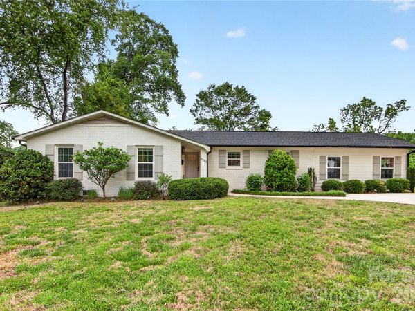 4023 Firethorne Road, Charlotte, NC 28205