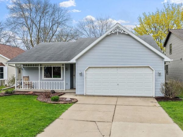 814 FLAMBEAU PLACE, De Pere, WI 54115
