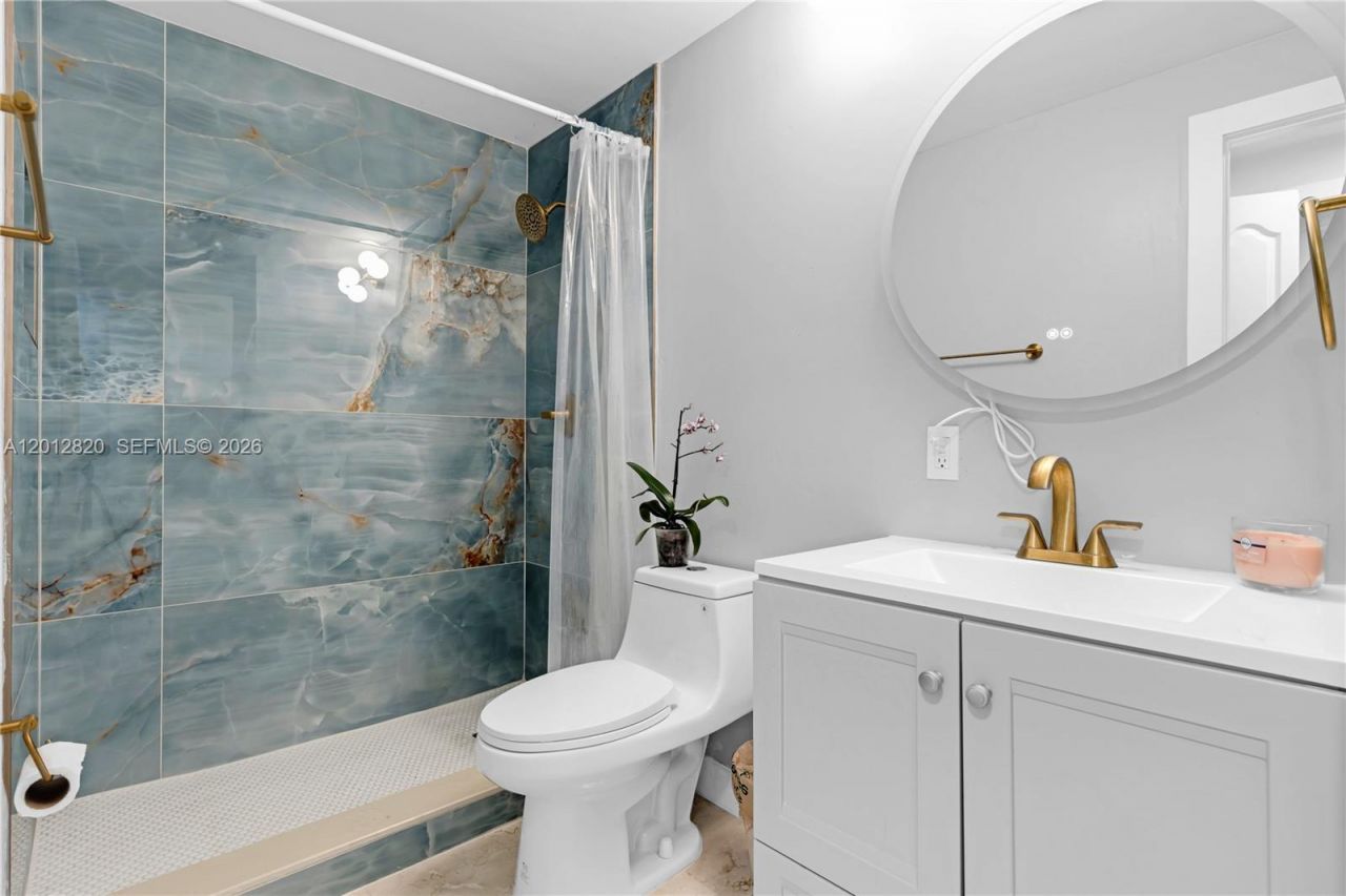 10750 NW 66th St , Unit 408, Doral, FL 33178 Photo