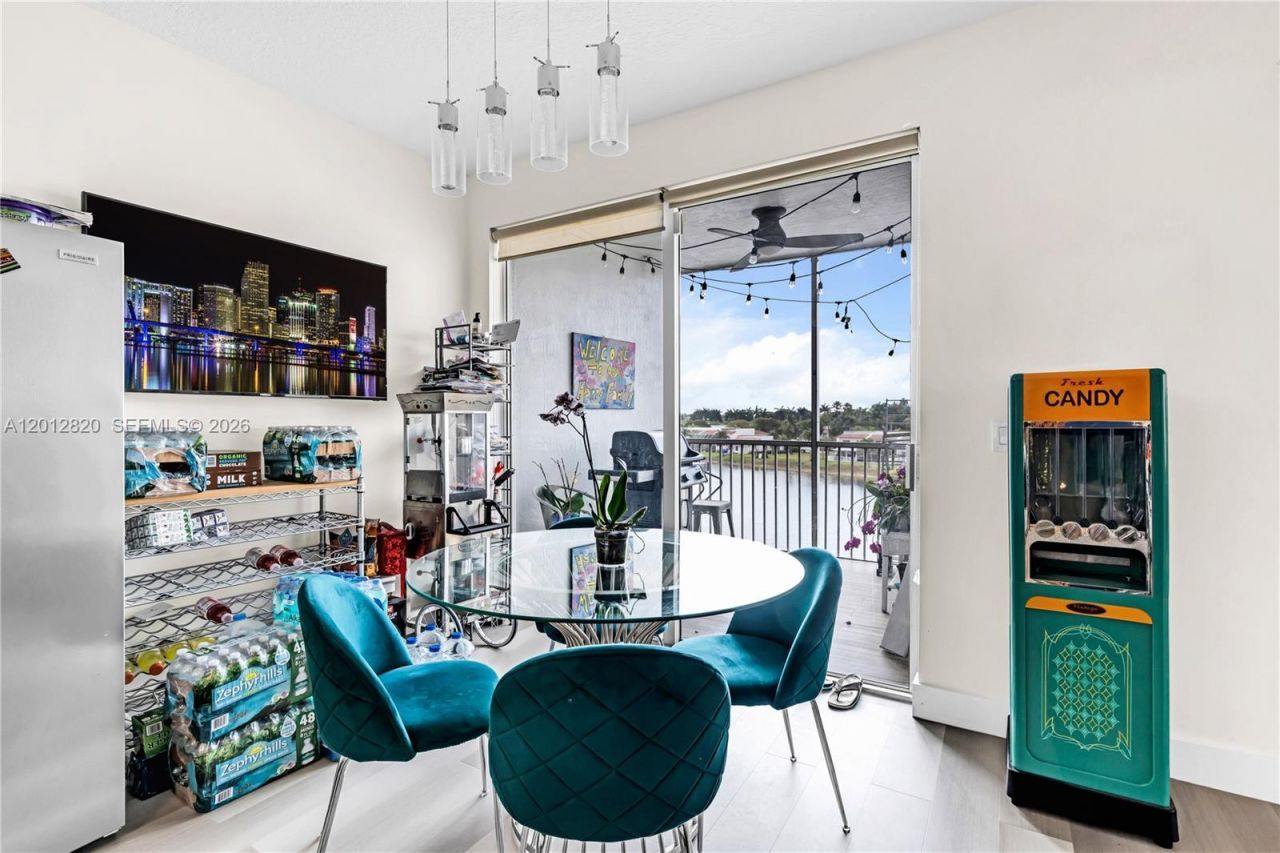 10750 NW 66th St , Unit 408, Doral, FL 33178 Photo