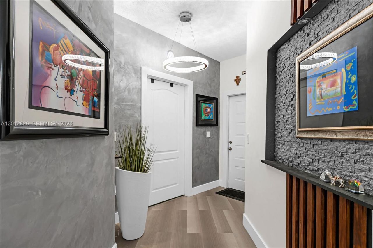 10750 NW 66th St , Unit 408, Doral, FL 33178 Photo