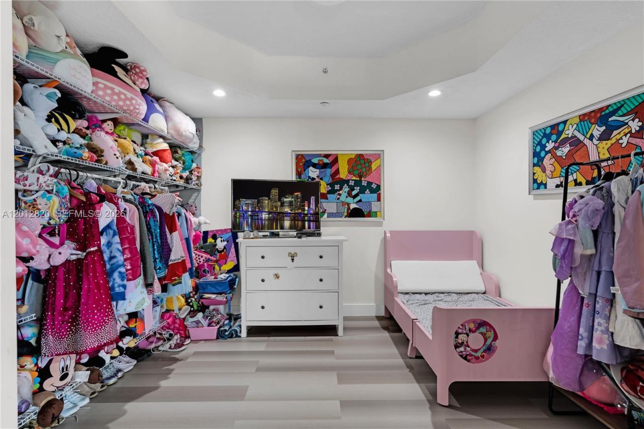 10750 NW 66th St , Unit 408, Doral, FL 33178 Photo