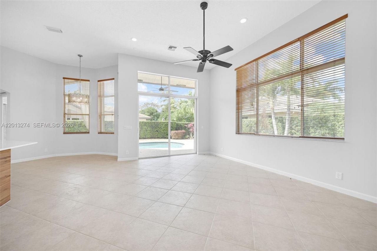 2553 Jardin Manor , Weston, FL 33327 Photo