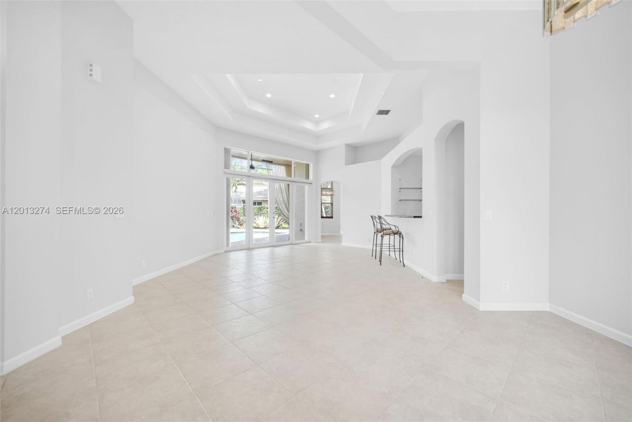 2553 Jardin Manor , Weston, FL 33327 Photo