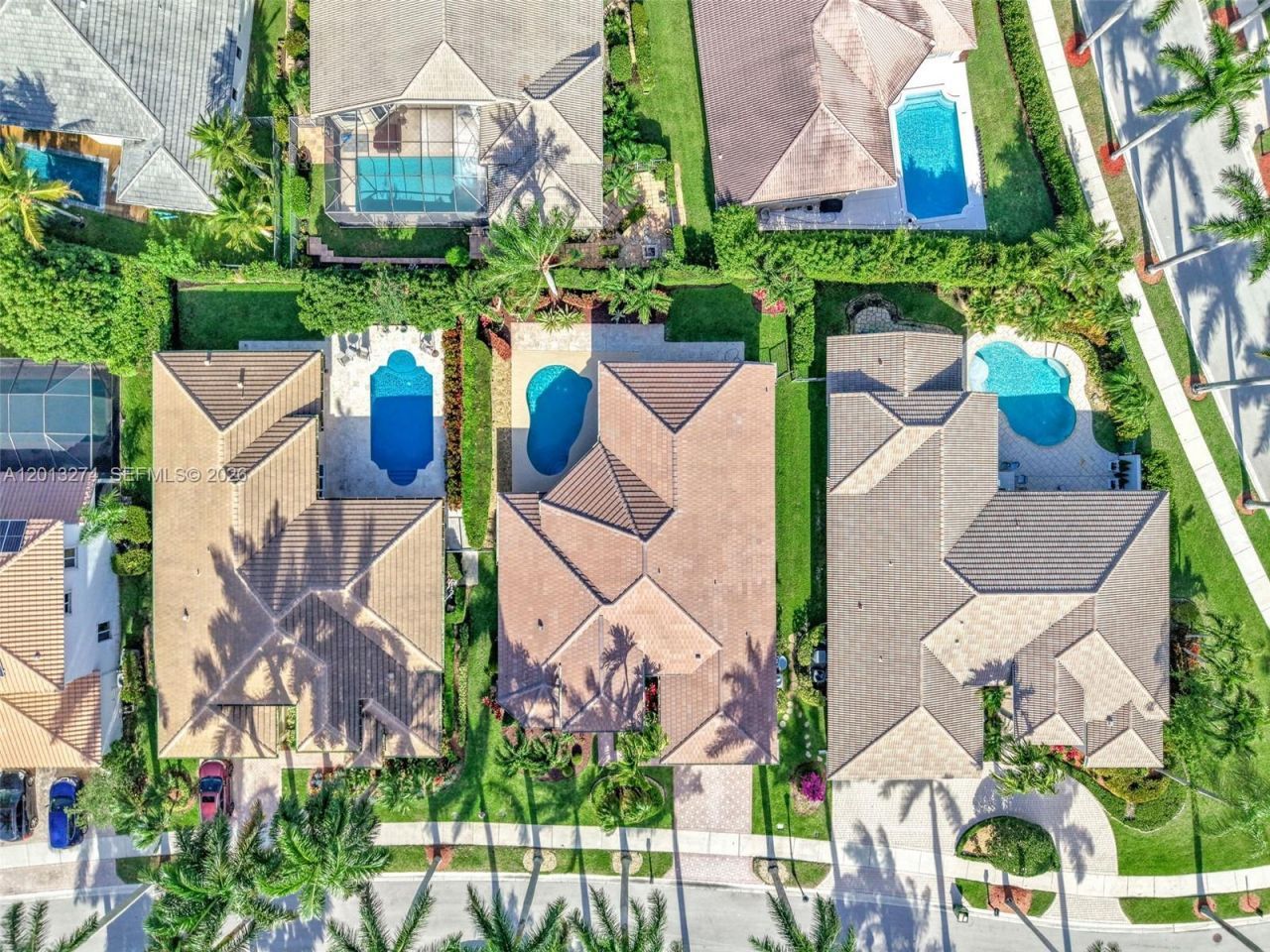 2553 Jardin Manor , Weston, FL 33327 Photo