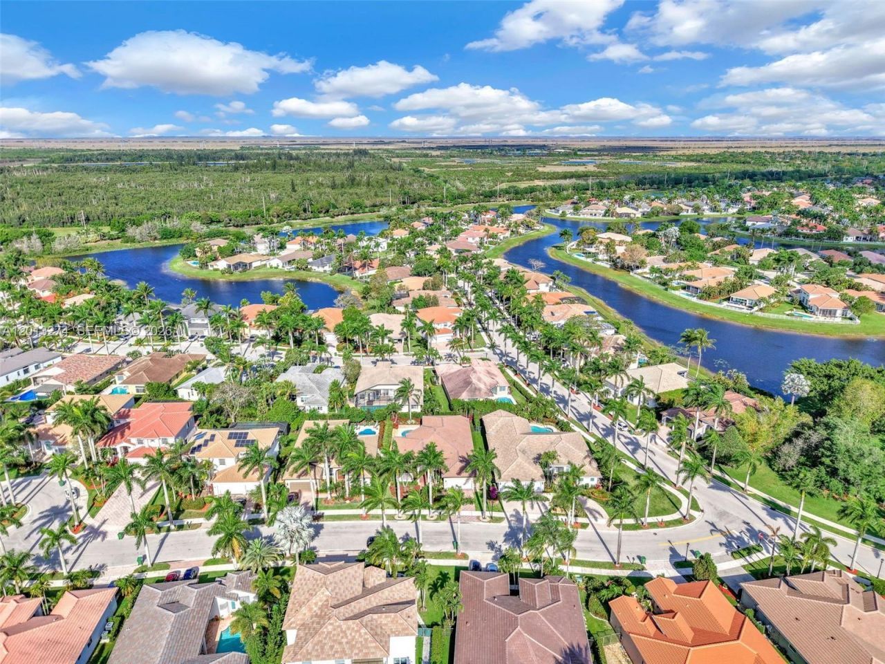 2553 Jardin Manor , Weston, FL 33327 Photo