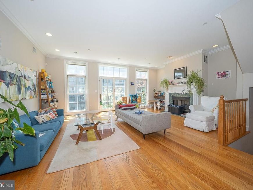 1832 Fairmount Avenue, Philadelphia, PA 19130 Main Photo