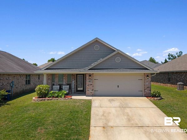 8915 Allay Lane, Foley, AL 36535