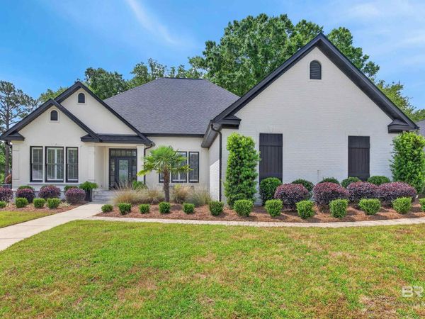 206 S Tee Drive, Fairhope, AL 36532
