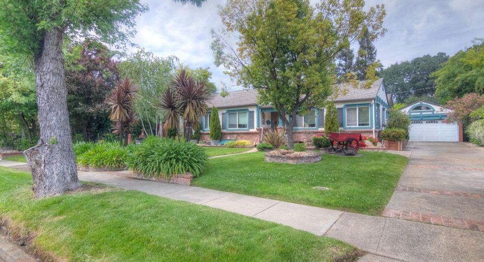 115 Alta Vista Ave, Roseville, CA 95678 Photo