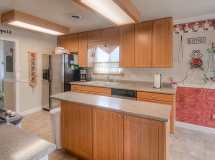 115 Alta Vista Ave, Roseville, CA 95678 Photo