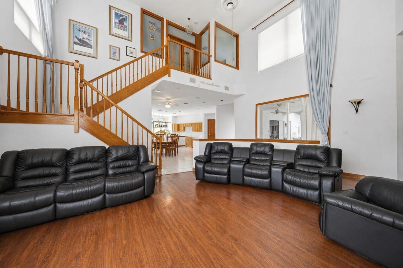 4010 NW 100th Avenue, Coral Springs, FL 33065 Photo