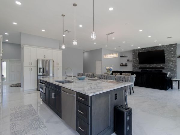 13621 Barberry Drive, Wellington, FL 33414