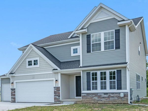 8355 Scots Pine Circle, Kalamazoo, MI 49009