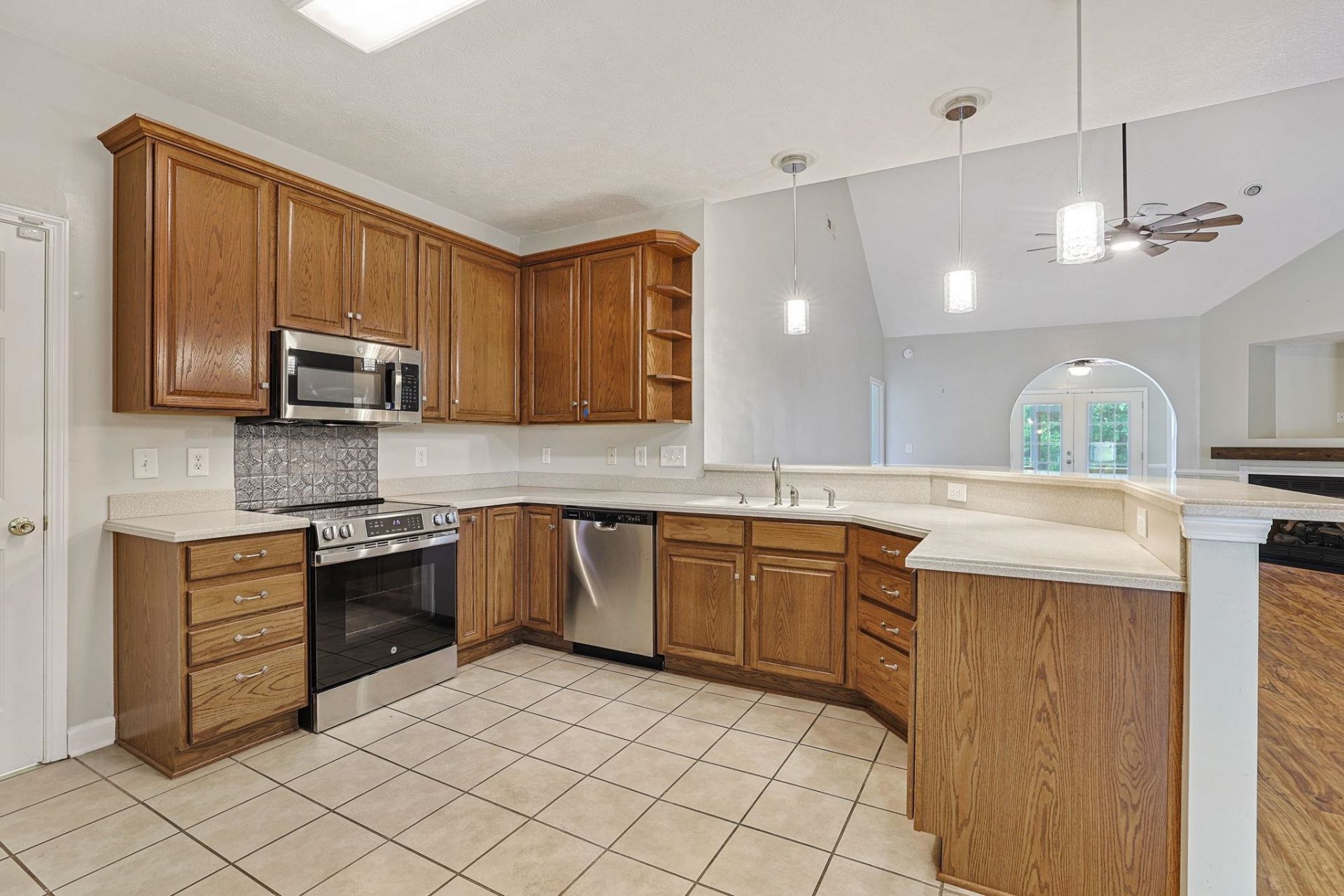 1114 University Forest Dr.  Photo 11