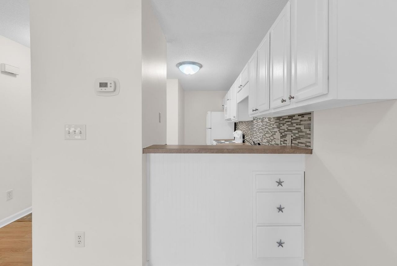 7700 Porcher Dr.  Photo 9