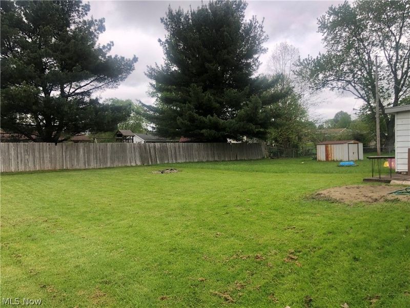 5333 Charm Street SW, Canton, OH 44706 Photo 12