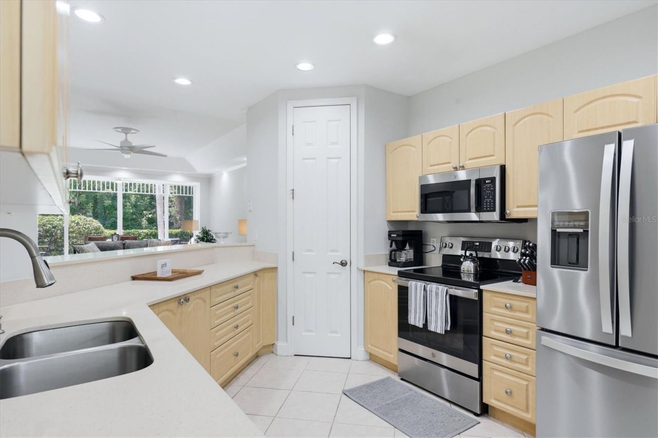 3510 54th Drive W, Unit 102, Bradenton, FL 34210 Photo