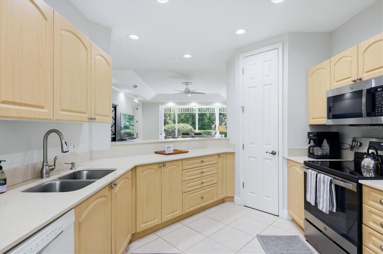 3510 54th Drive W, Unit 102, Bradenton, FL 34210 Photo