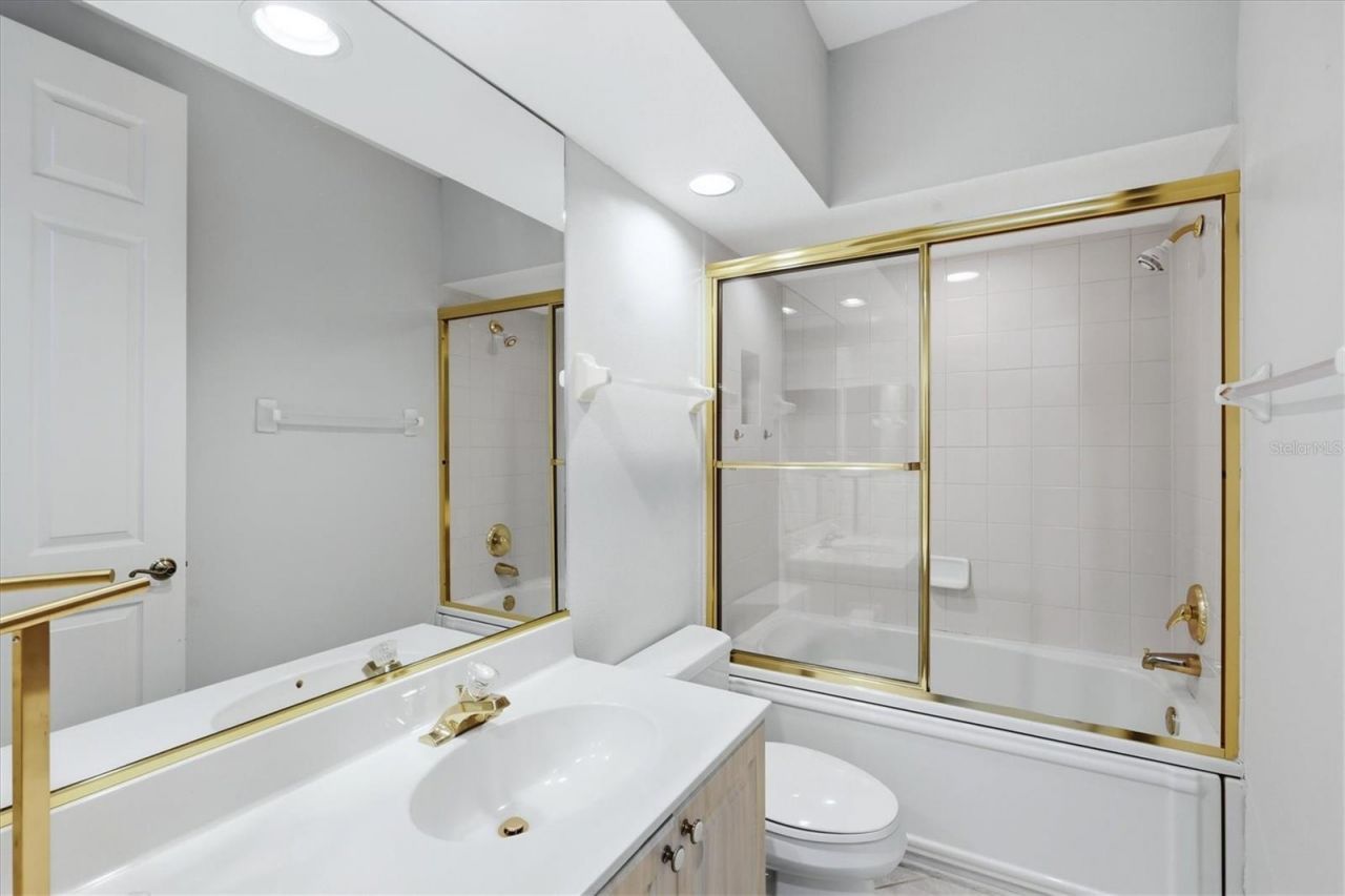 3510 54th Drive W, Unit 102, Bradenton, FL 34210 Photo
