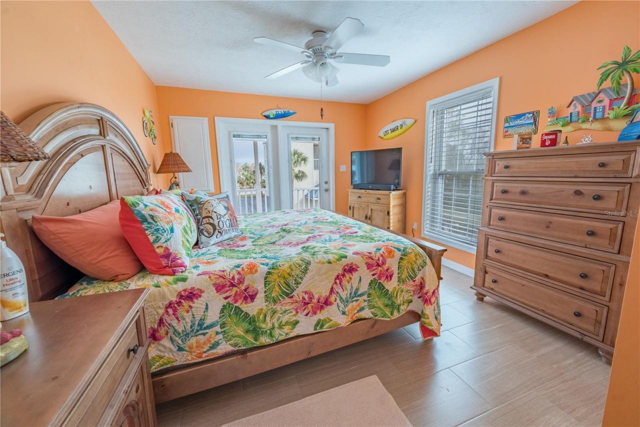 200/202 NE 205th Street , Suwannee, FL 32692 Photo