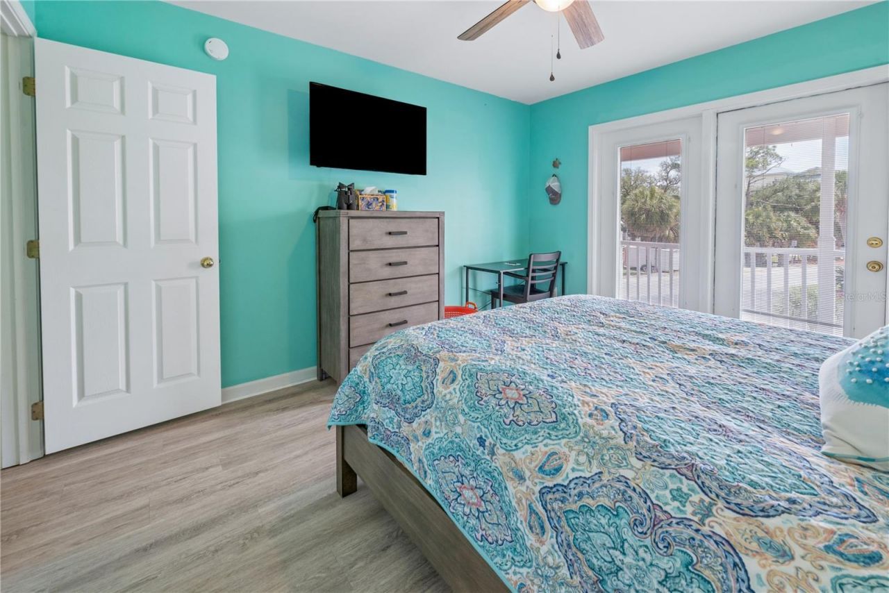 200/202 NE 205th Street , Suwannee, FL 32692 Photo