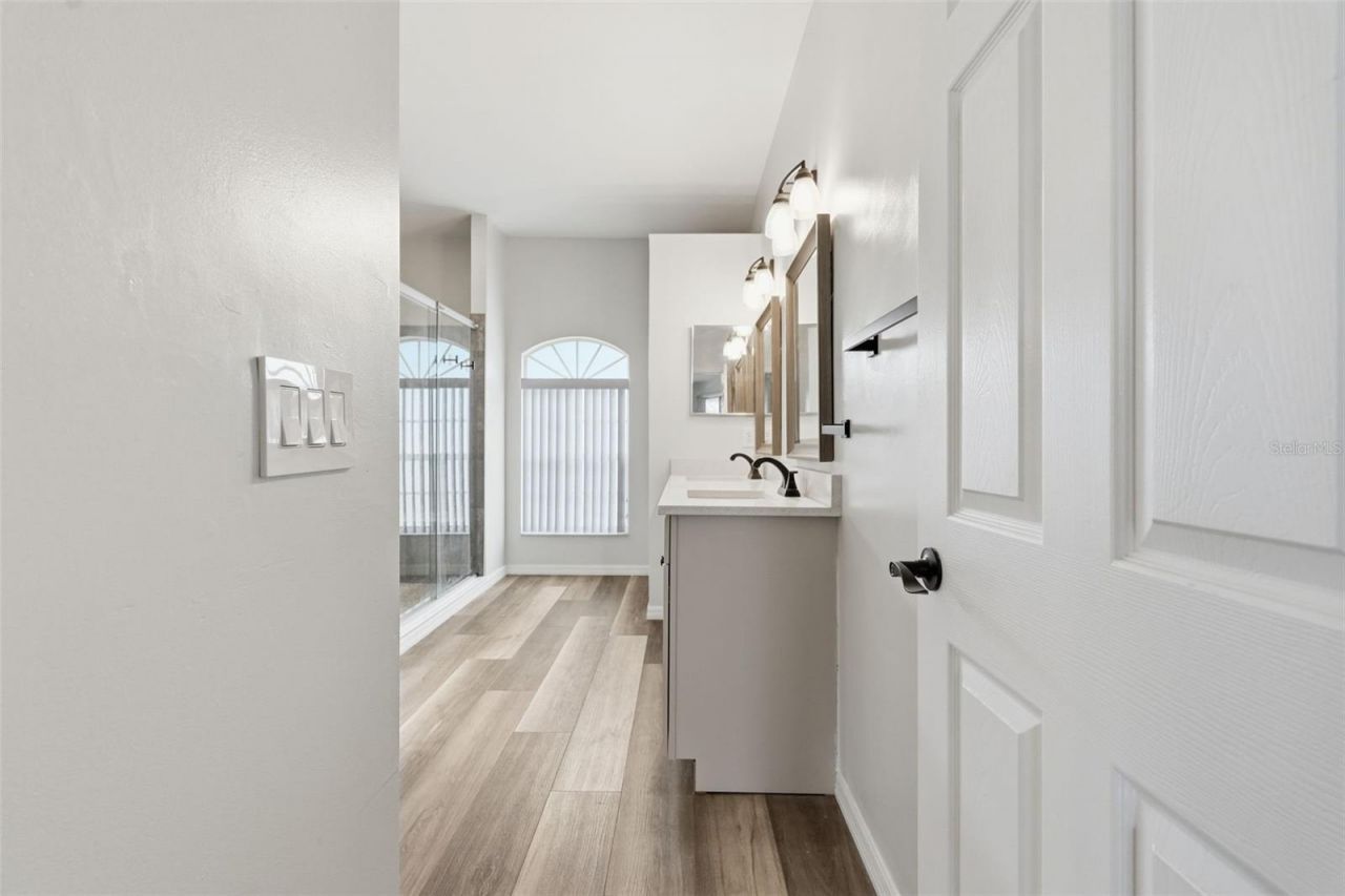 11214 Sailbrooke Drive, Riverview, FL 33579 Photo