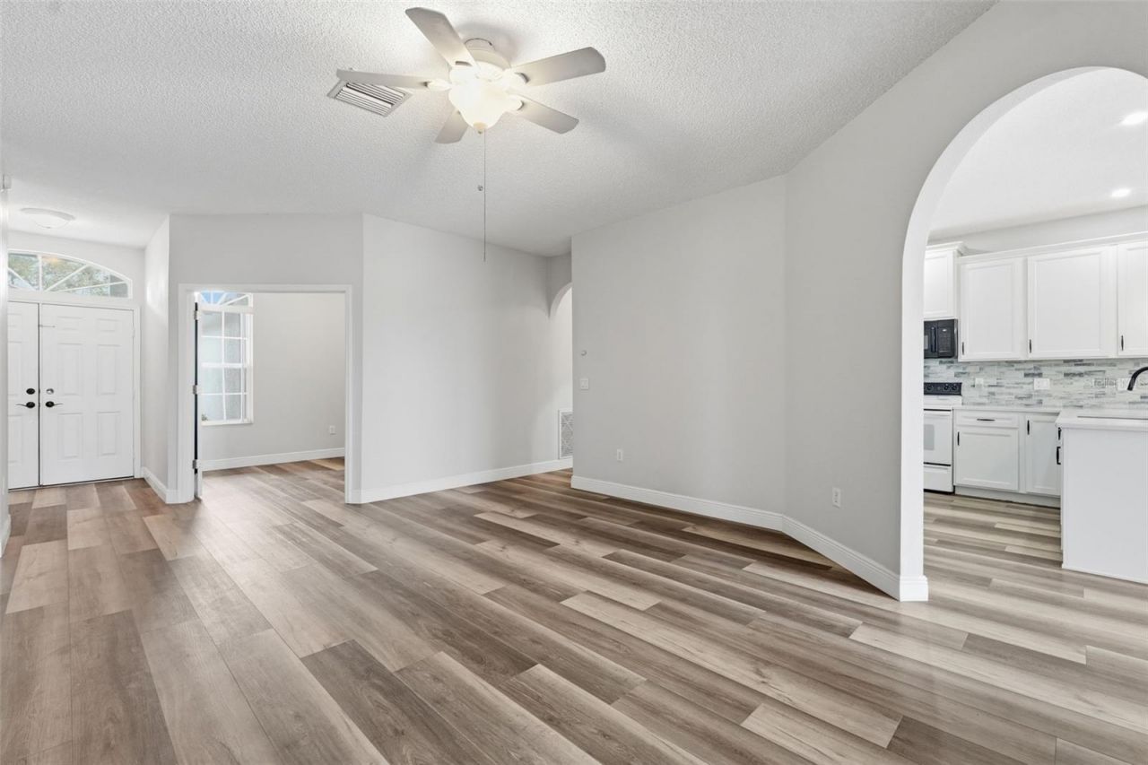 11214 Sailbrooke Drive, Riverview, FL 33579 Photo