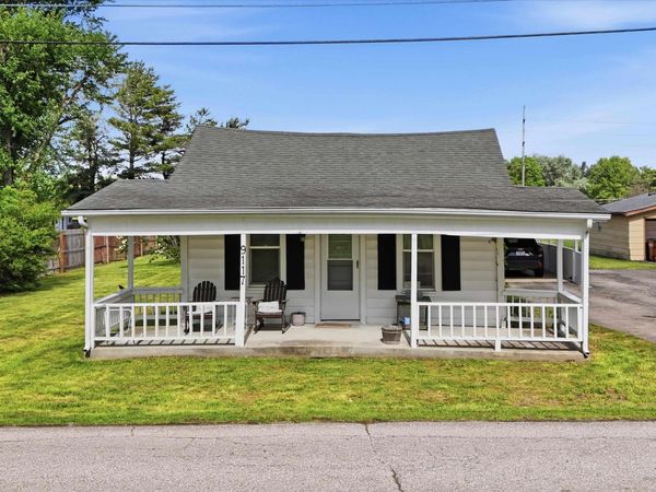 9117 Main Street, Taylorsville, IN 47280