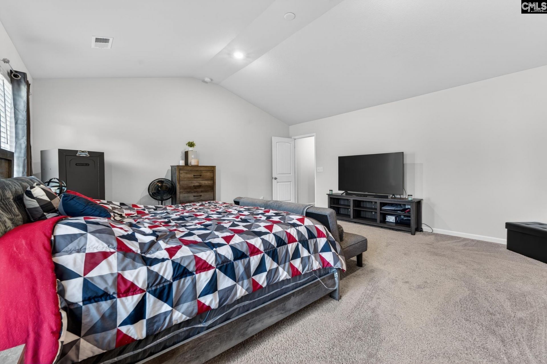 111 Sundew Road  Photo 18
