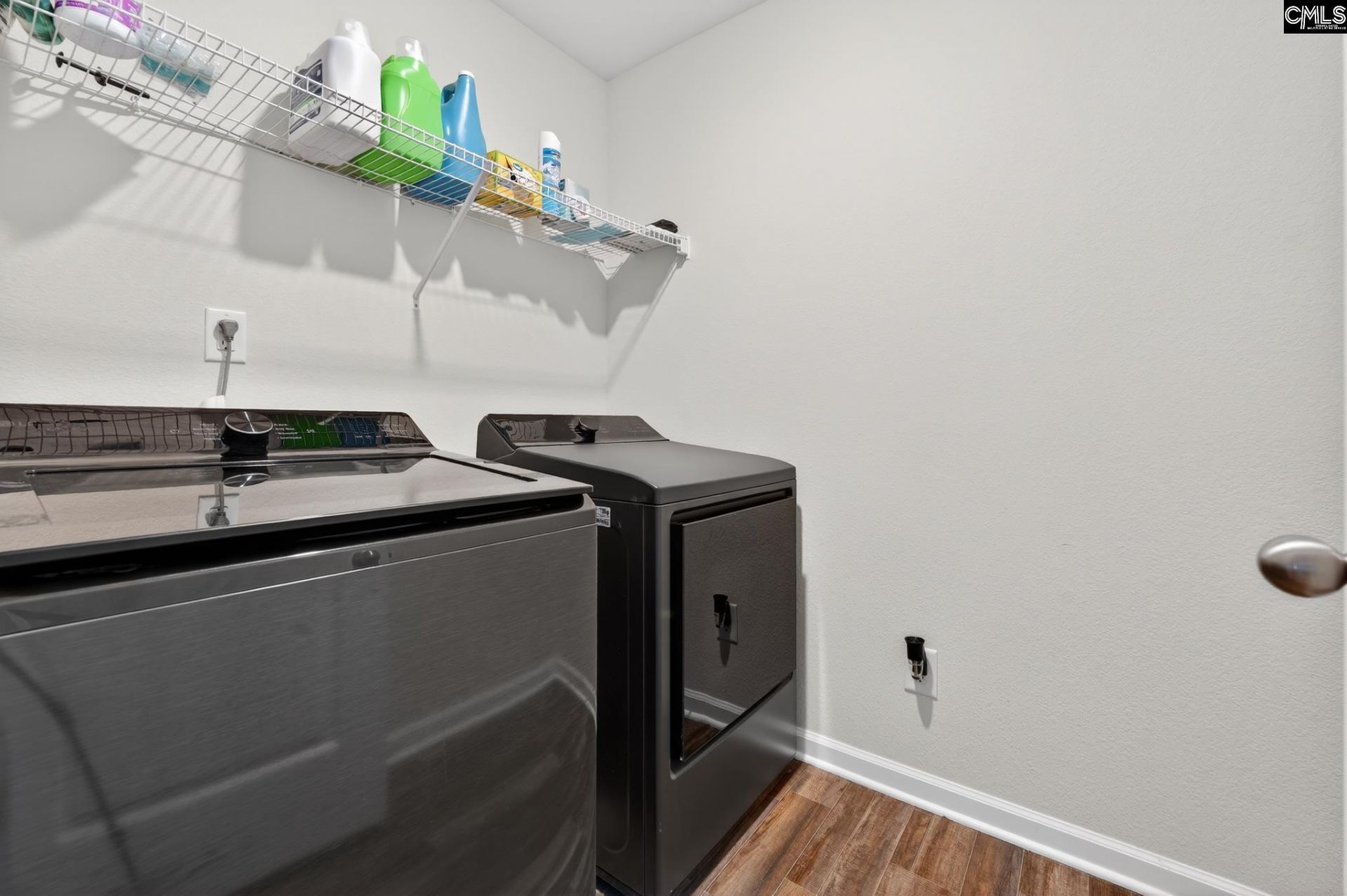 111 Sundew Road  Photo 21