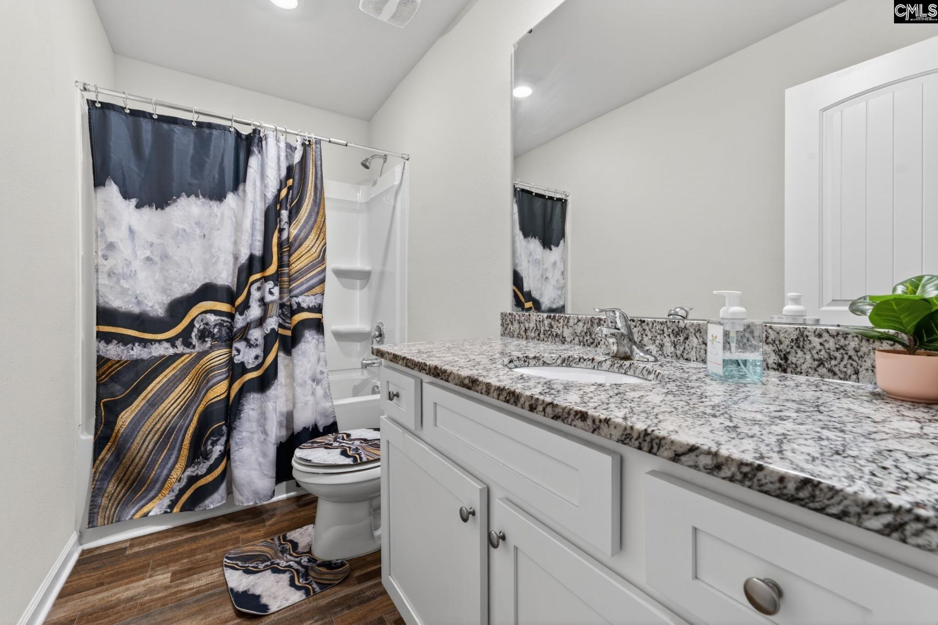 111 Sundew Road  Photo 24