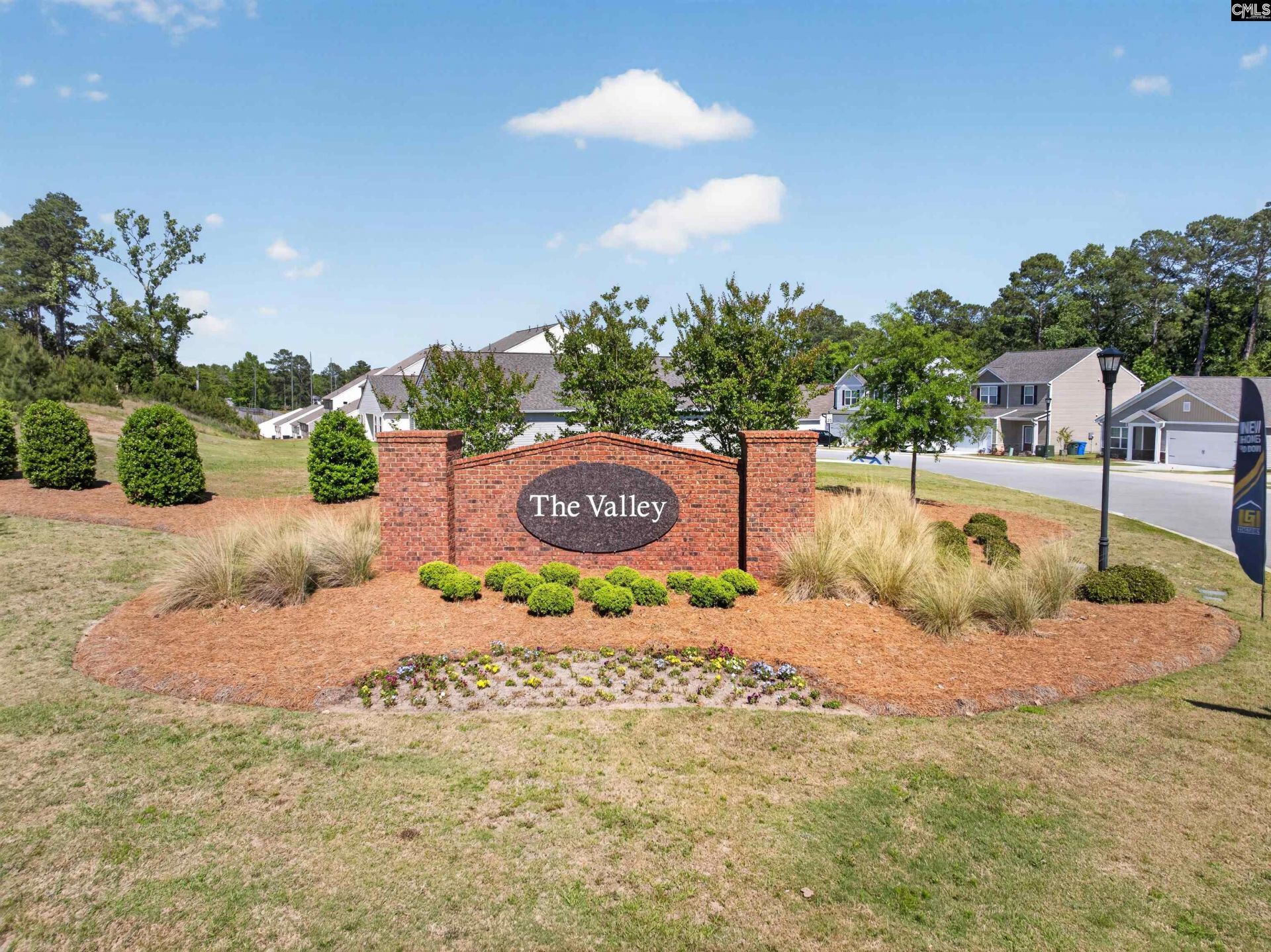 111 Sundew Road  Photo 32