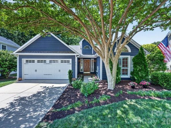 819 Mill Run Drive, Charlotte, NC 28209