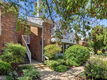 2580 D S ARLINGTON MILL DRIVE, Unit 4, ARLINGTON, VA 22206
