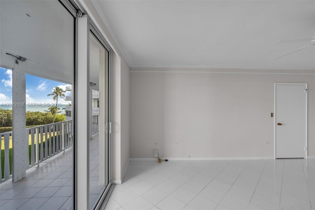 200 Ocean Lane Dr, Unit 407, Key Biscayne, FL 33149 Photo