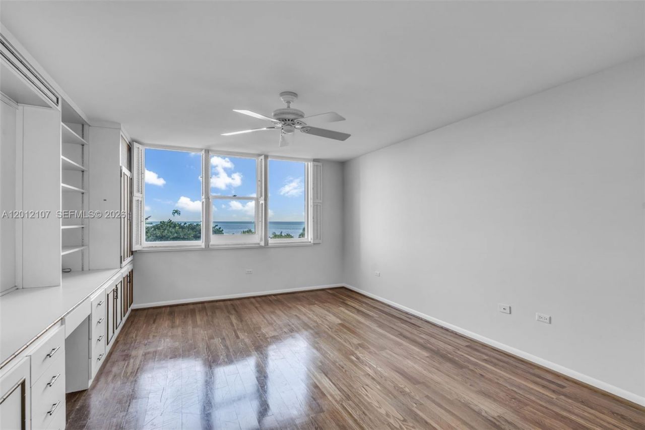 200 Ocean Lane Dr, Unit 407, Key Biscayne, FL 33149 Photo