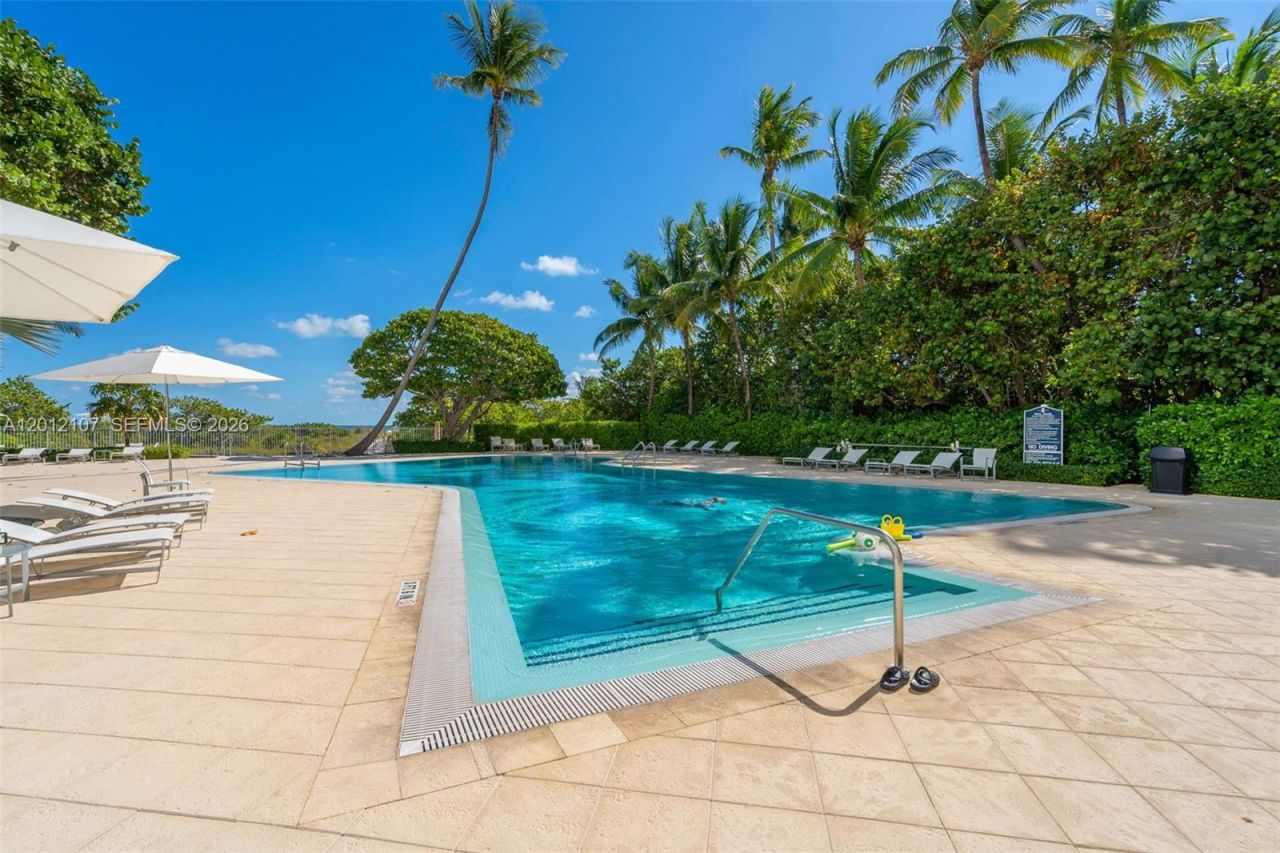 200 Ocean Lane Dr, Unit 407, Key Biscayne, FL 33149 Photo