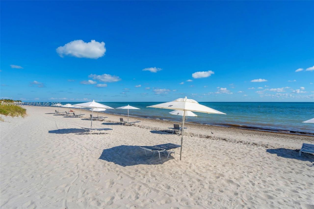 200 Ocean Lane Dr, Unit 407, Key Biscayne, FL 33149 Photo