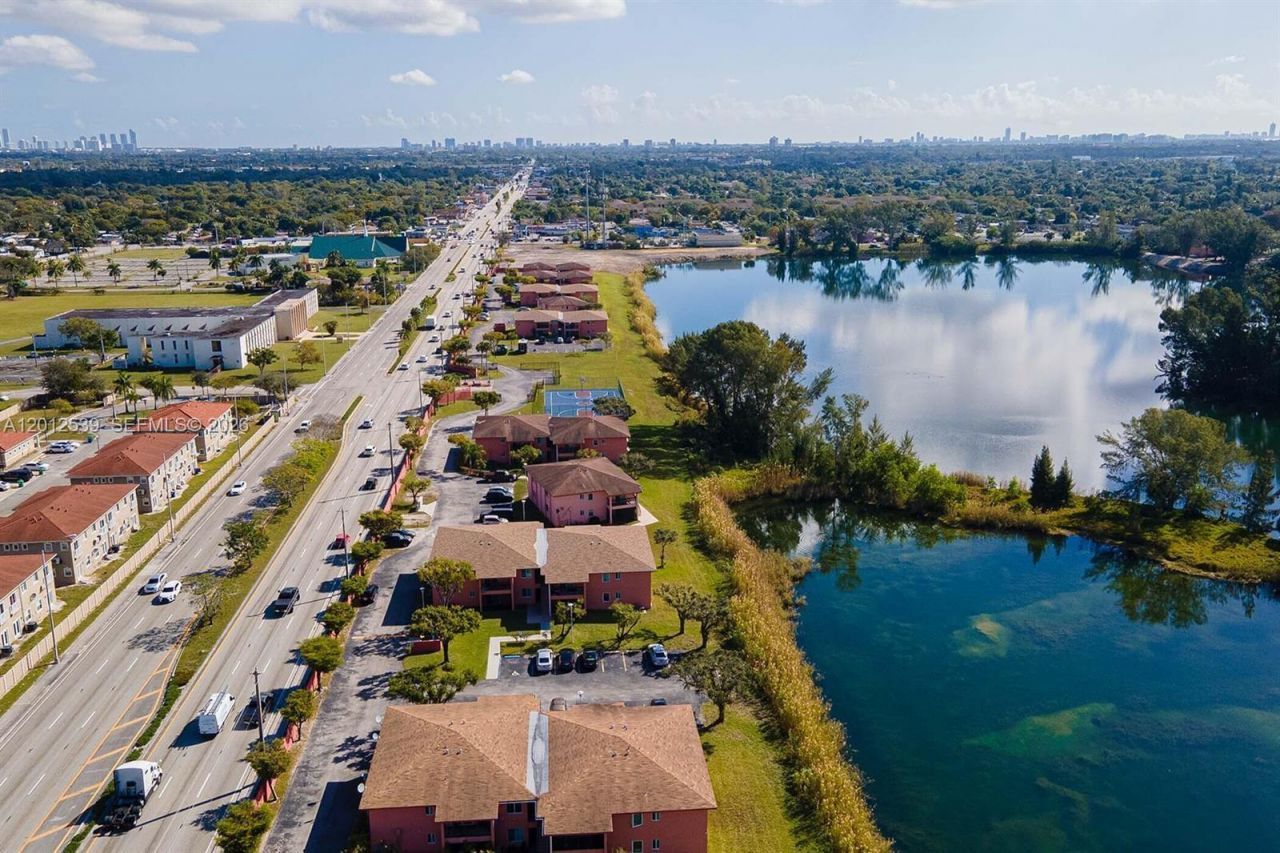 2020 NW 119th St , Unit 1121, Miami, FL 33167 Photo