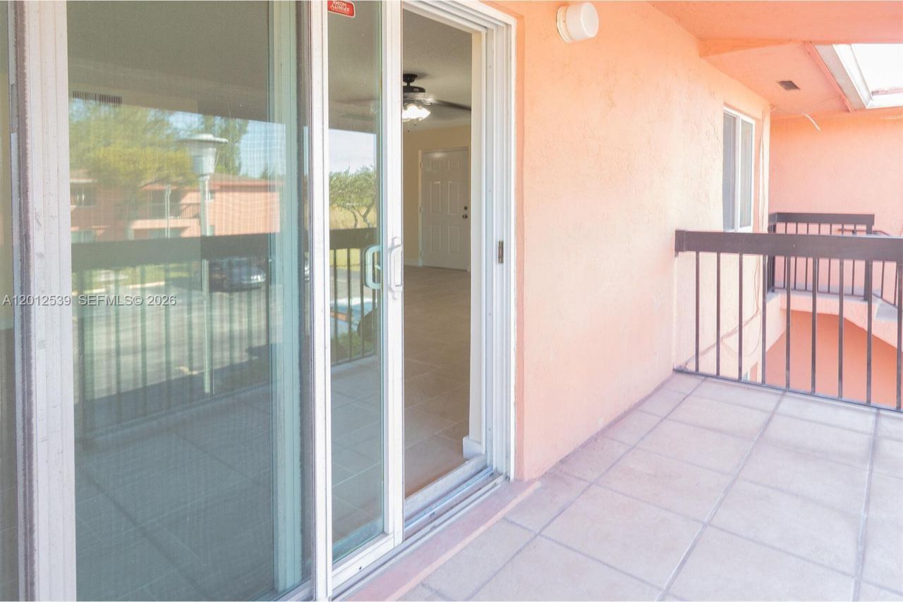 2020 NW 119th St , Unit 1121, Miami, FL 33167 Photo