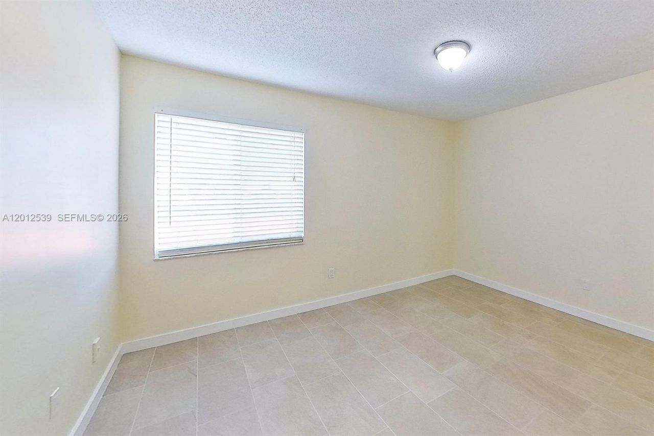 2020 NW 119th St , Unit 1121, Miami, FL 33167 Photo