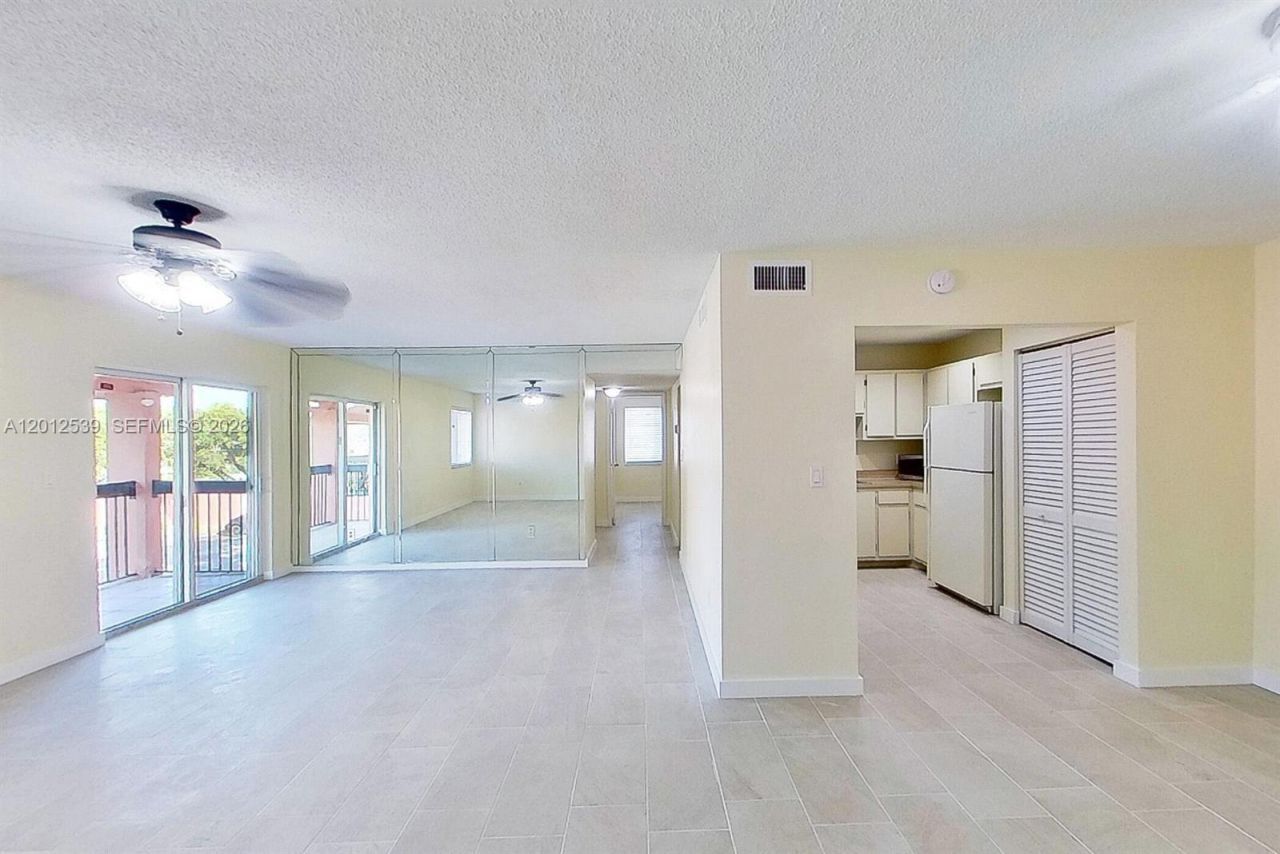 2020 NW 119th St , Unit 1121, Miami, FL 33167 Photo