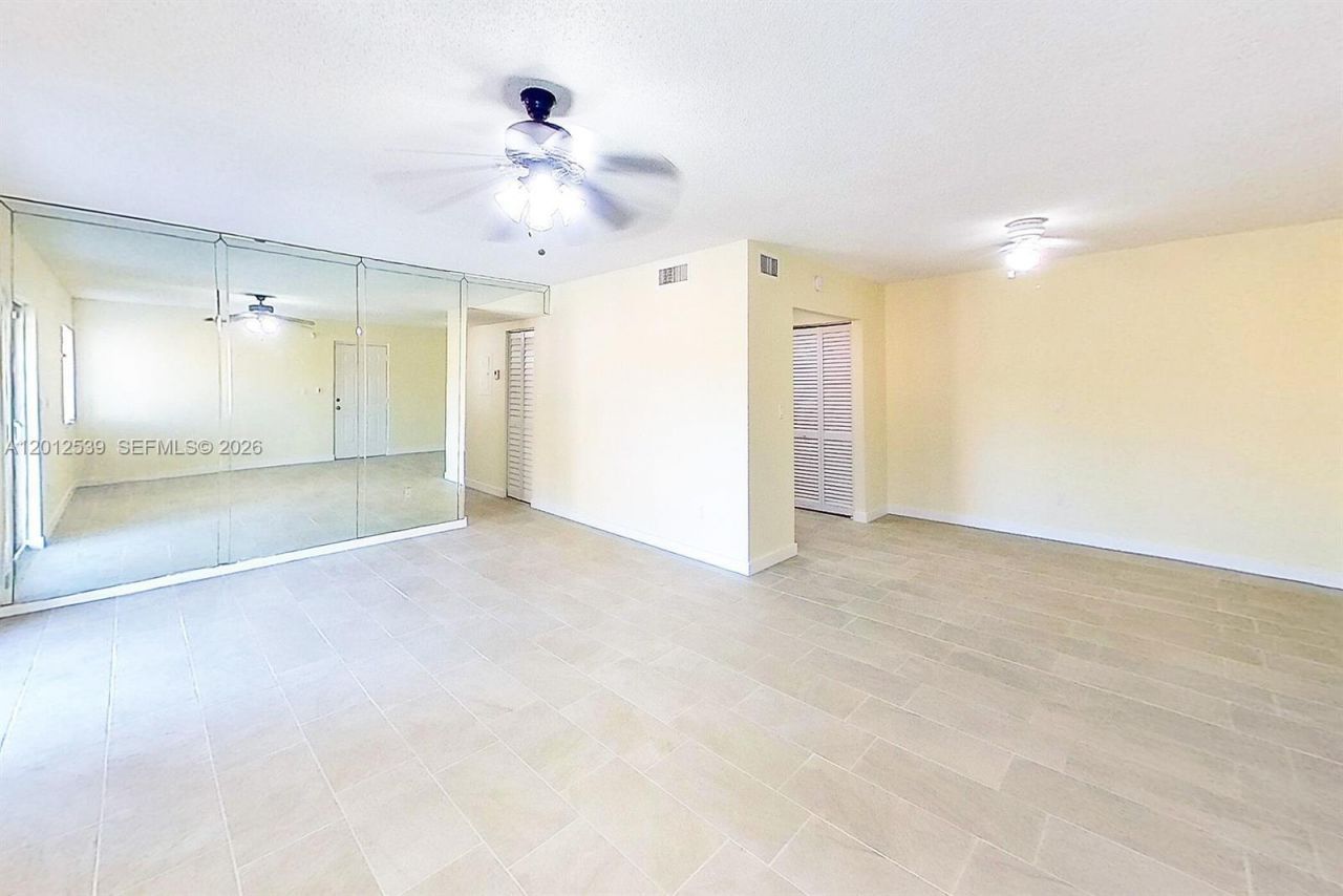 2020 NW 119th St , Unit 1121, Miami, FL 33167 Photo