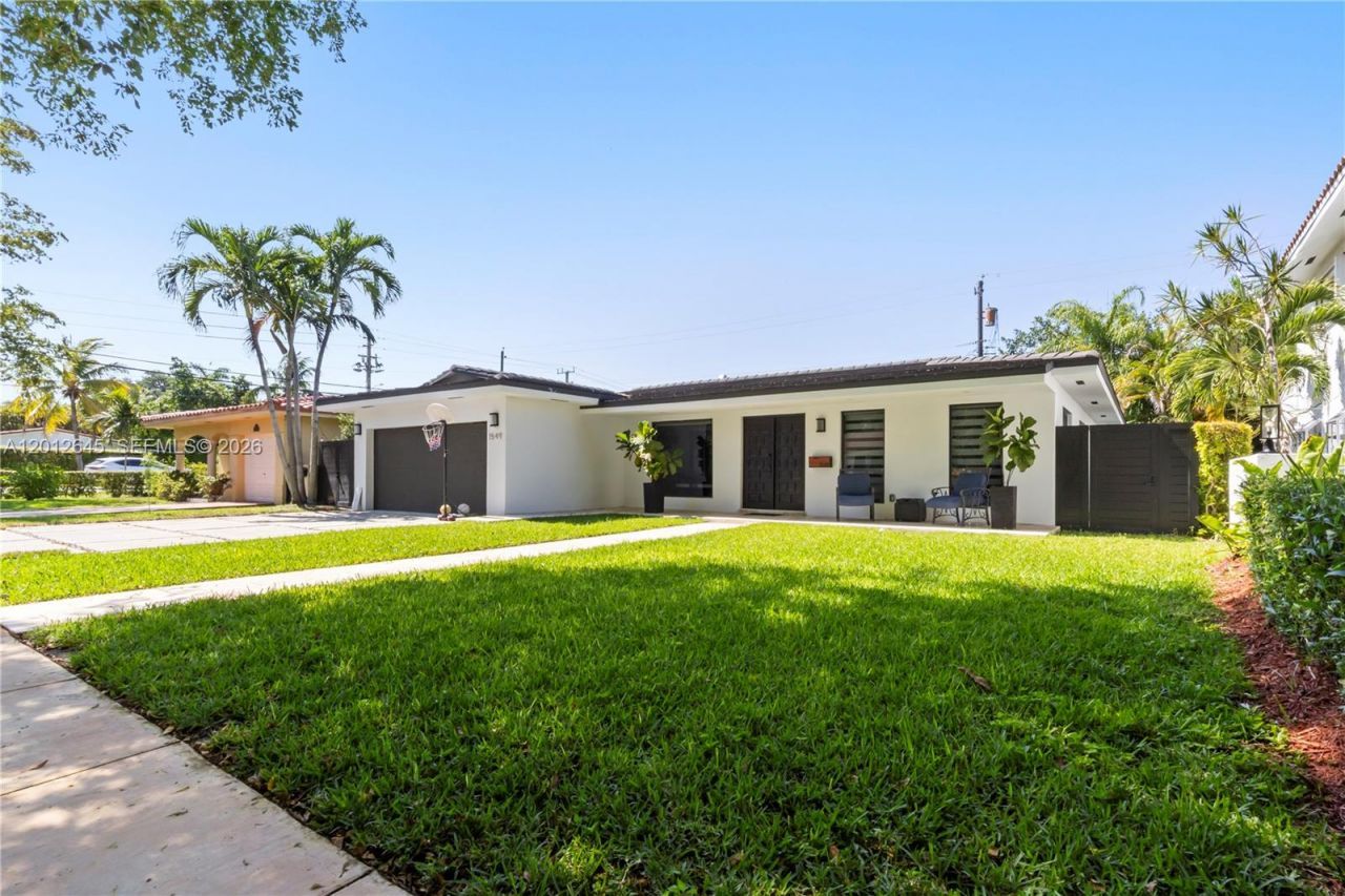 1549 Zuleta Ave , Coral Gables, FL 33146 Photo