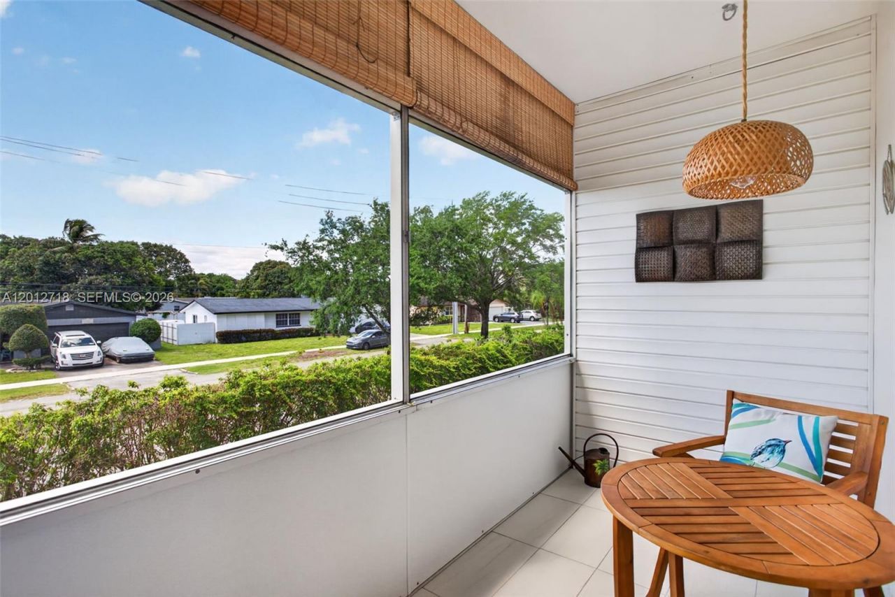 4451 NW 16th St , Unit K208, Lauderhill, FL 33313 Photo