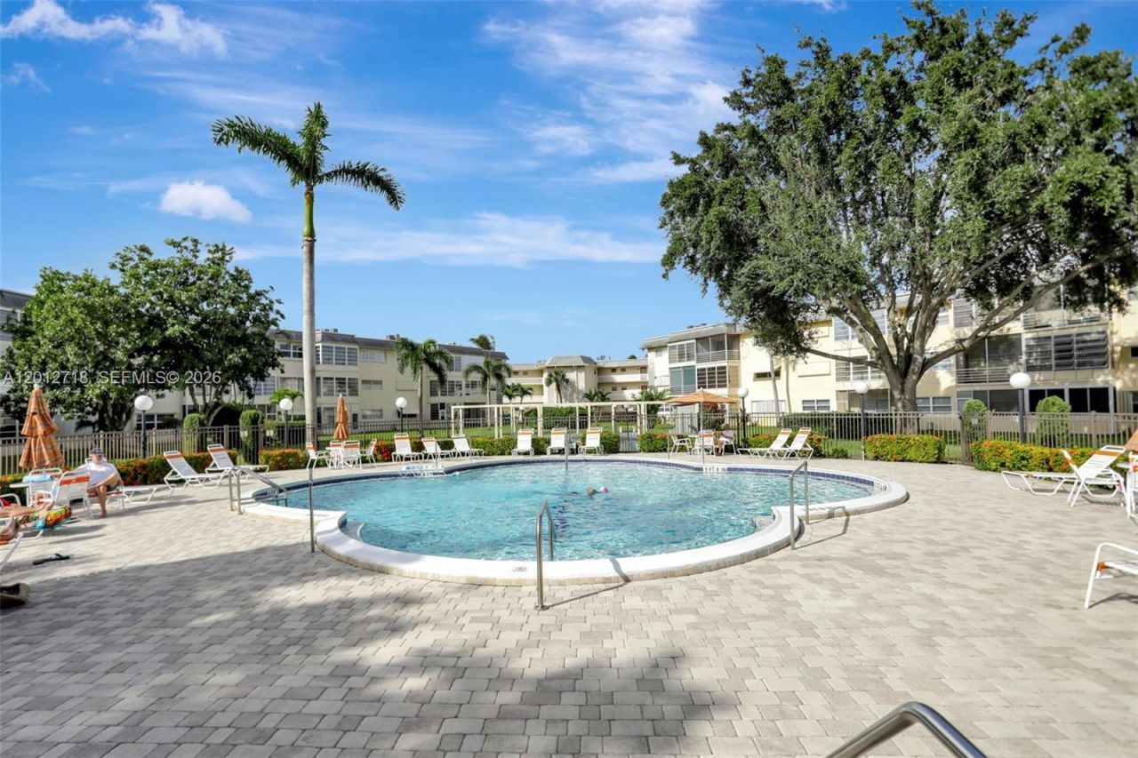 4451 NW 16th St , Unit K208, Lauderhill, FL 33313 Photo