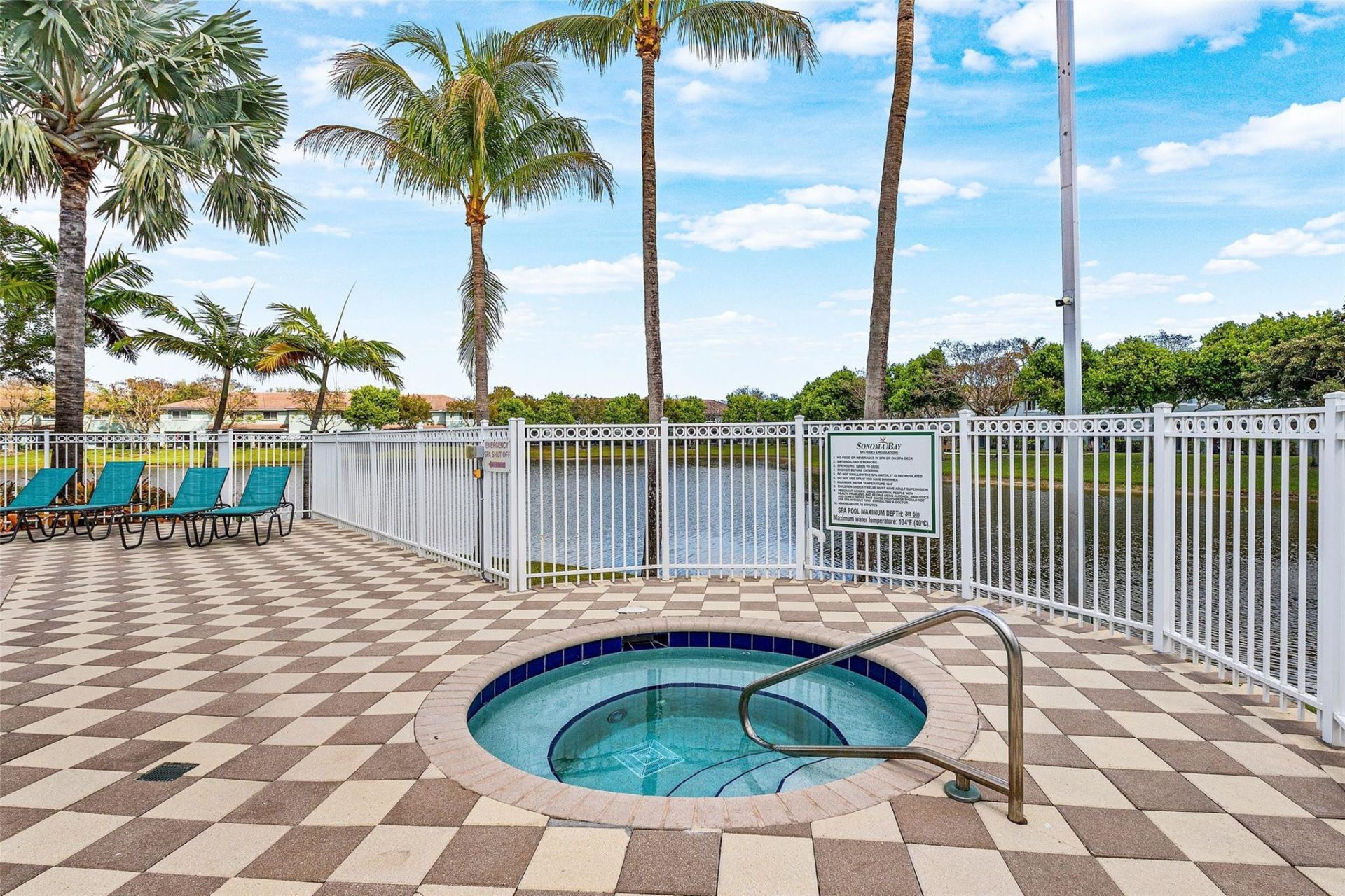 1992 Alamanda Way, Riviera Beach, FL 33404 Photo