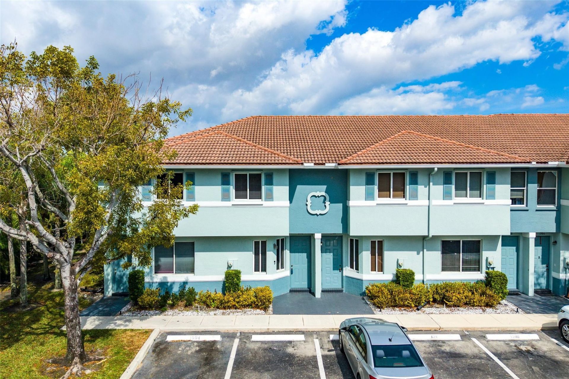 1992 Alamanda Way, Riviera Beach, FL 33404 Photo
